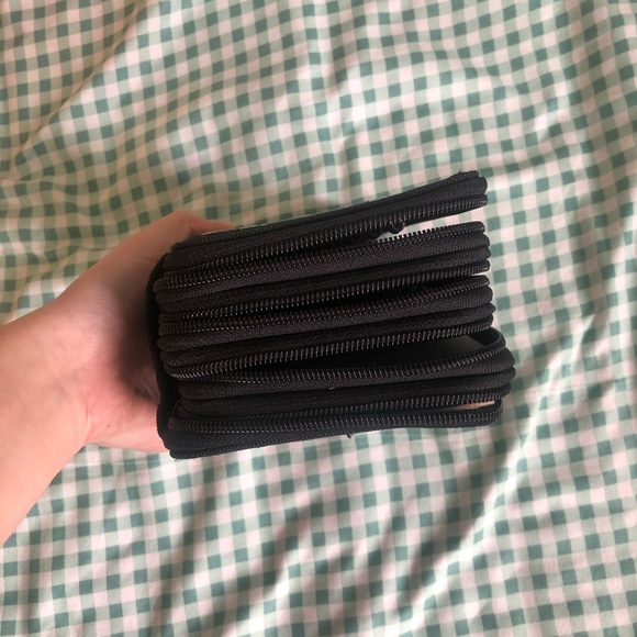 4 Layer pencil case - Picture 4 of 5